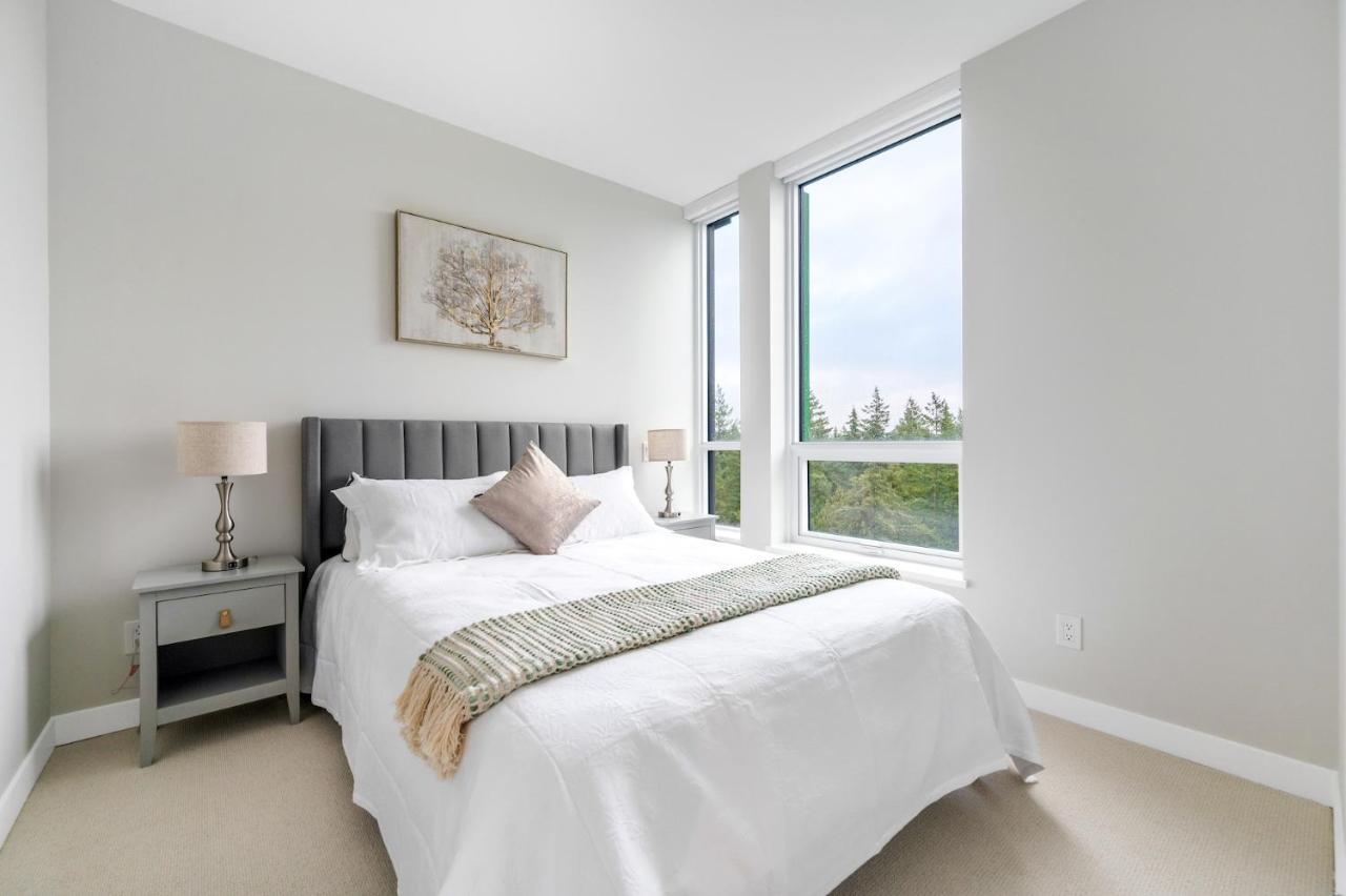 Modern Comfort At Ubc: 1Br Condo Near Campus 밴쿠버 외부 사진